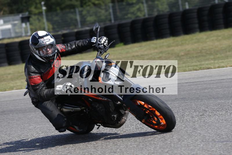 Archiv-2025/49 26.08.2025 Cornu Master School ADR/blau-bleu/0